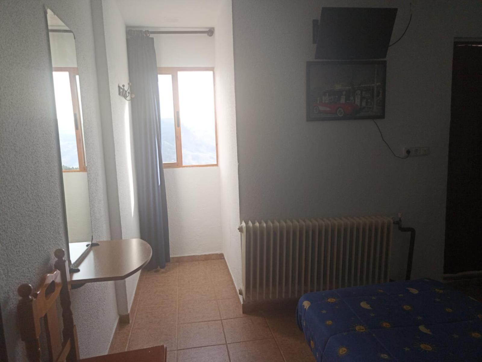 Hostal El Desvio Σιέρρα Νεβάδα Εξωτερικό φωτογραφία