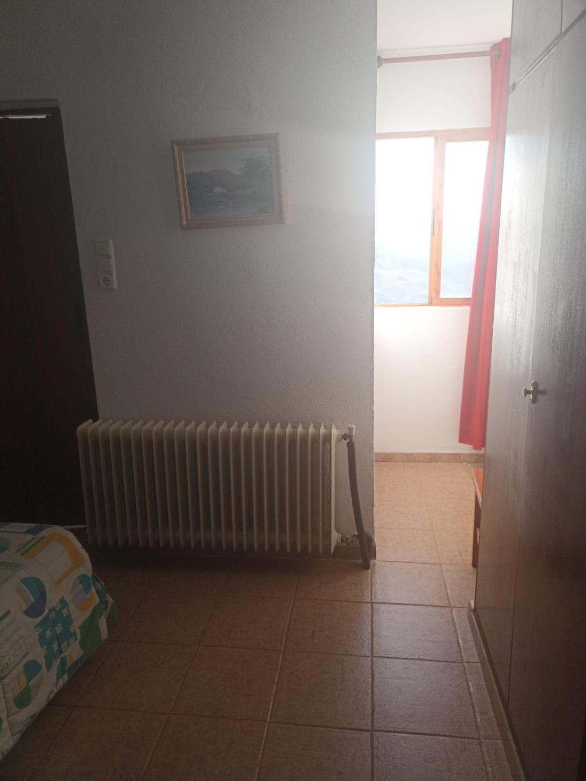 Hostal El Desvio Σιέρρα Νεβάδα Εξωτερικό φωτογραφία
